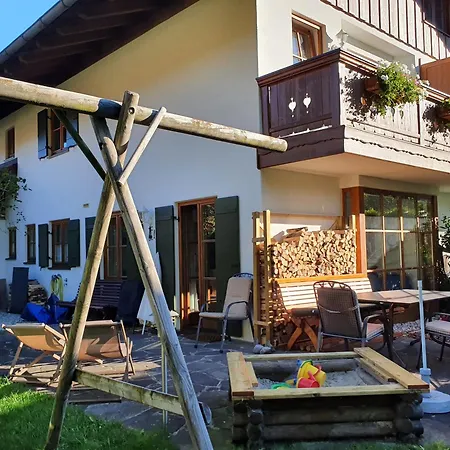 Wiesenleiten Apartment *